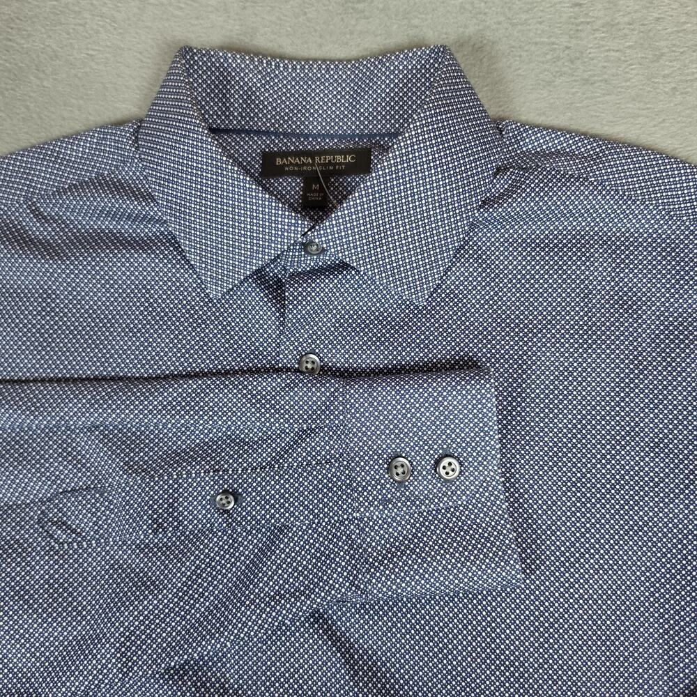 Banana Republic Non-Iron Slim Fit Dress Shirt Men's Medium Blue White Dot Button